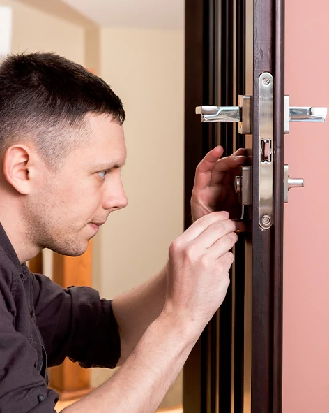 : Professional Locksmith For Commercial And Residential Locksmith Services in El Segundo, CA