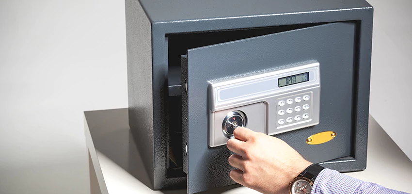 Jewelry Safe Unlocking Service in El Segundo, California