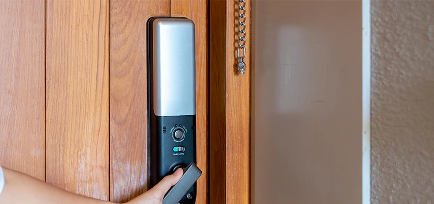 Home Security Electronic Locks Upgrades in El Segundo, CA