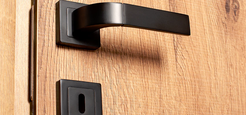 Weekend Lockout Assistance Troubleshooting in El Segundo, California